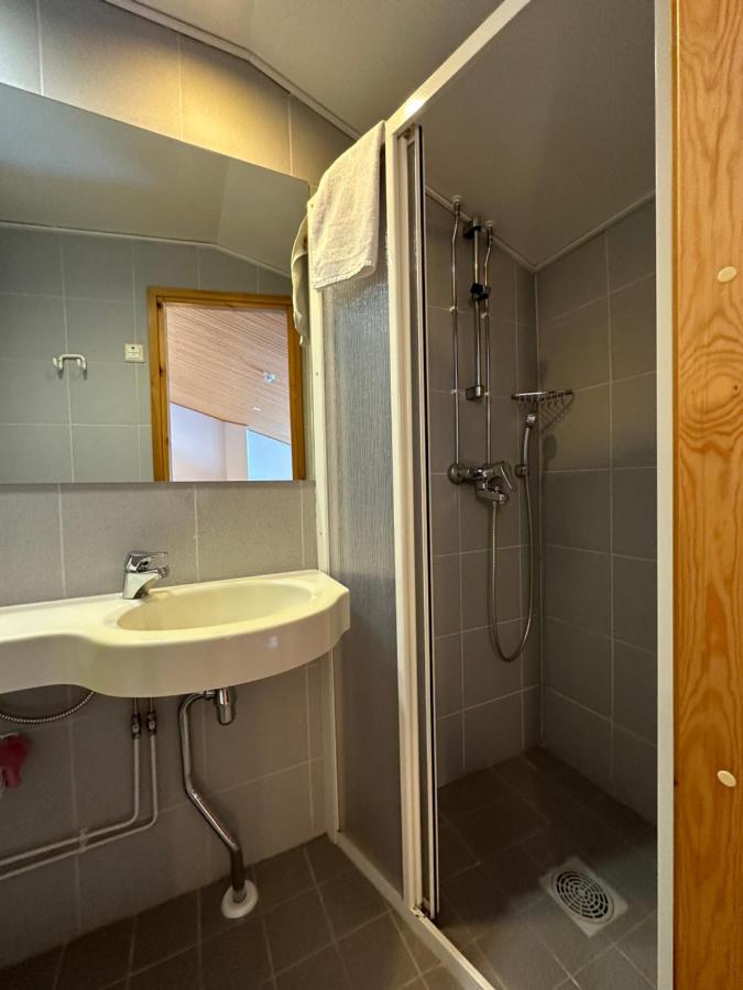 Holysuites 2 - Ski-In And Out Apartment In The Middle Of Ski Slopes In Pyhae Pyhätunturi Exteriör bild